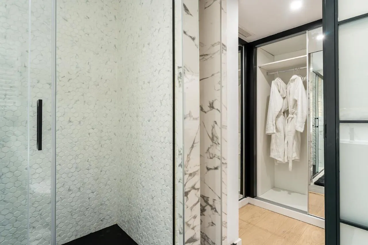 High Ceiling Gem In Heart Of Malaga Historic District Appartement